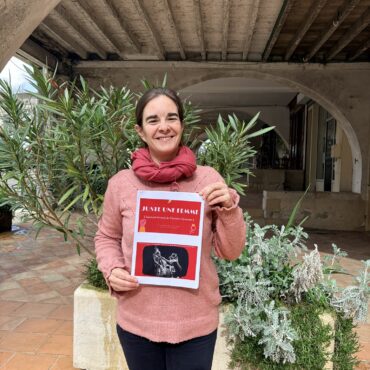Juste une femme rencontre avec Rachel de Bortoli, chanteuse féministe de l'Entre-Deux-Mers