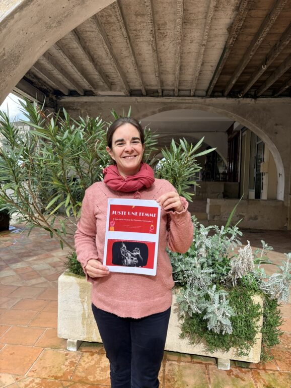 Juste une femme rencontre avec Rachel de Bortoli, chanteuse féministe de l'Entre-Deux-Mers